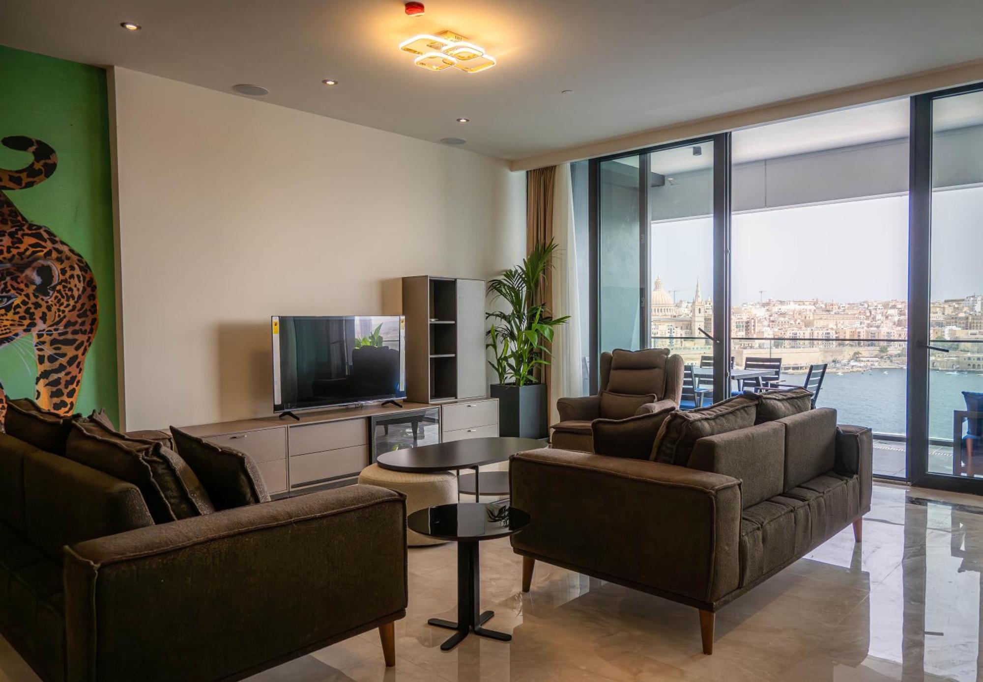 Best View Fortina Luxury Suites Сліма Екстер'єр фото